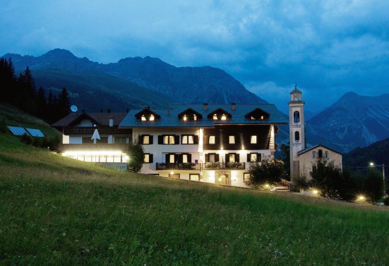 Hotel Cardo Isolaccia Esterno foto